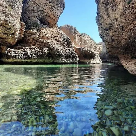 The Blue Window - - 300m From Sea *