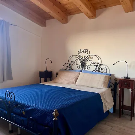 The Blue Window - - 300m From Sea Tatil Evi