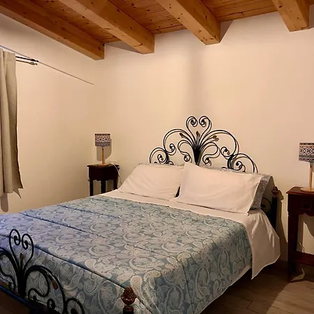The Blue Window - - 300m From Sea Augusta