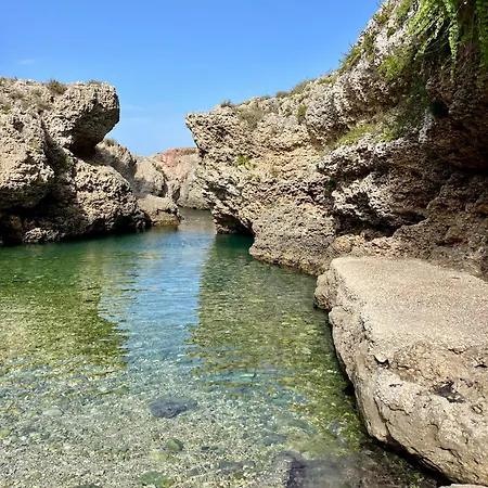 The Blue Window - - 300m From Sea